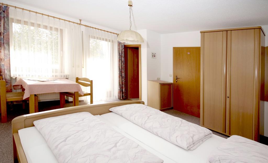 Pension Schwaiger Бад-Геггинг Номер фото
